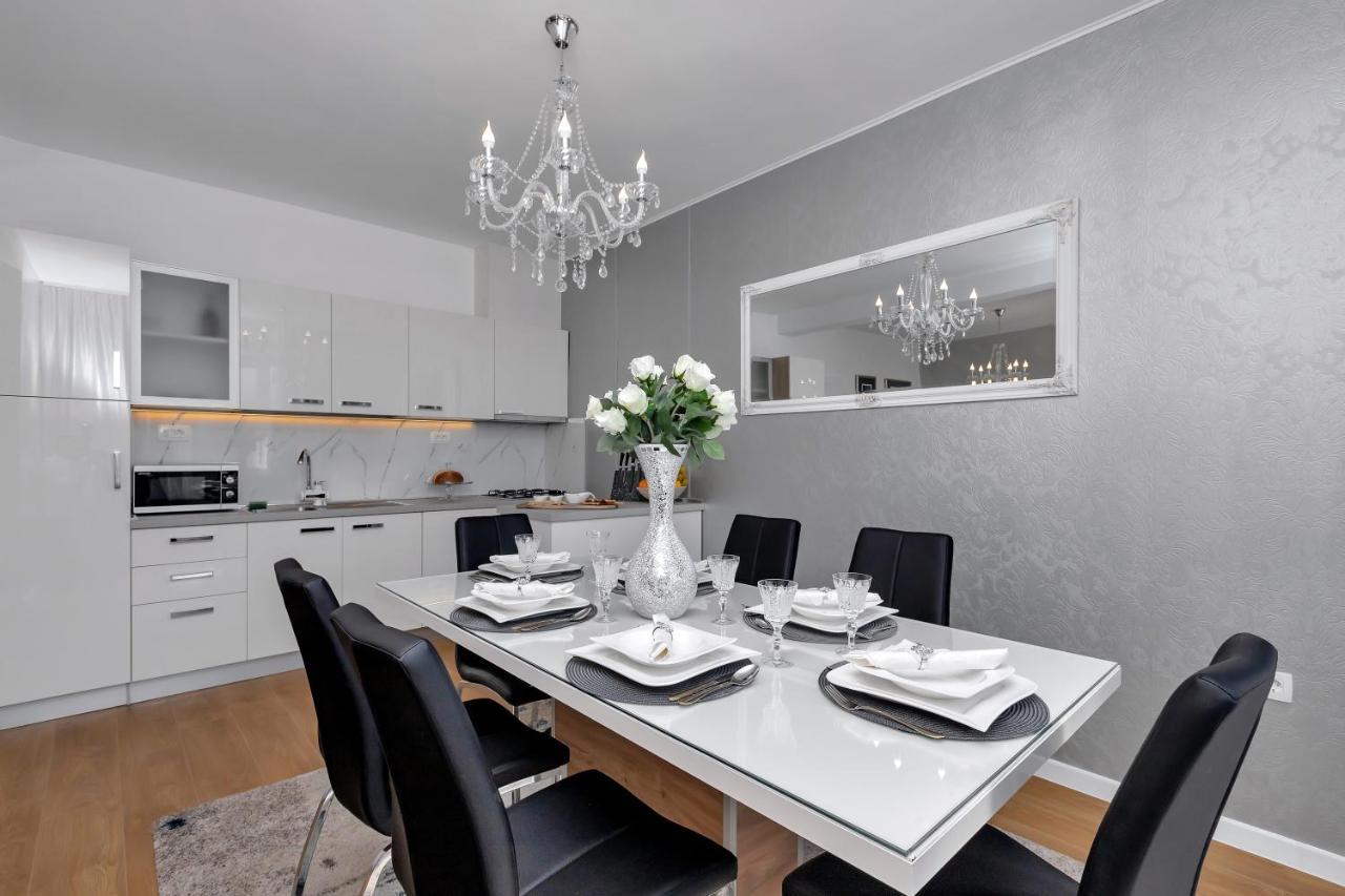 Apartman Koky Makarska Bagian luar foto