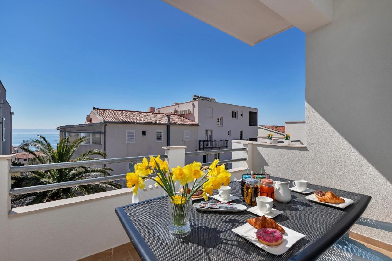 Apartman Koky Makarska Bagian luar foto